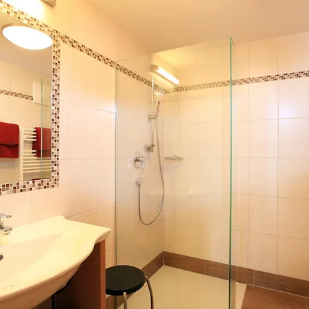 Landhaus Wildschwendt ゲストハウス