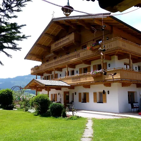 בית הארחה Landhaus Wildschwendt 3*