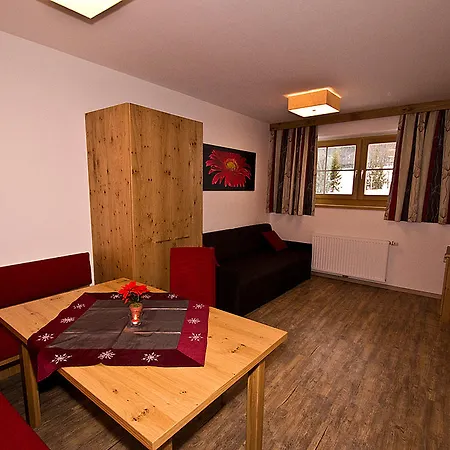 Landhaus Wildschwendt בית הארחה 3*