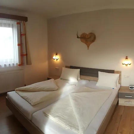 Landhaus Wildschwendt בית הארחה